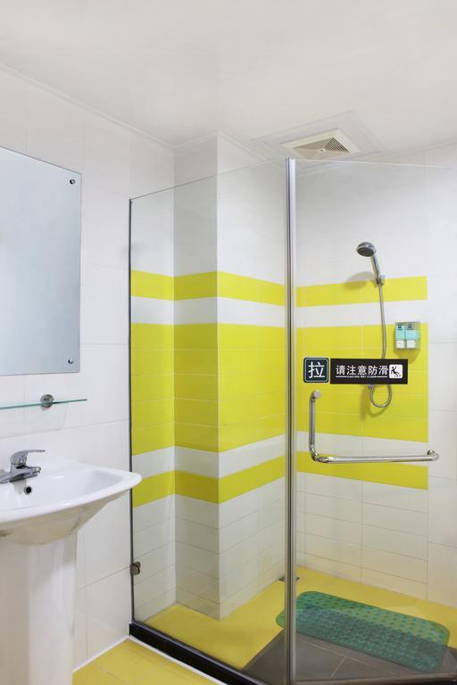 7Days Inn Suzhou Sanxiang Road Номер фото