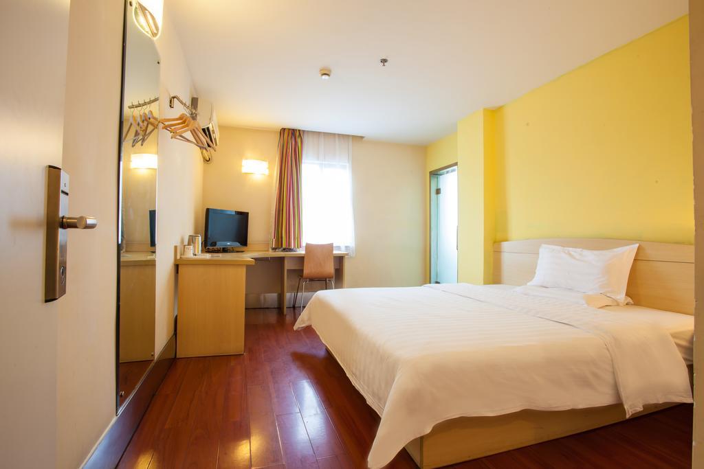 7Days Inn Suzhou Sanxiang Road Номер фото